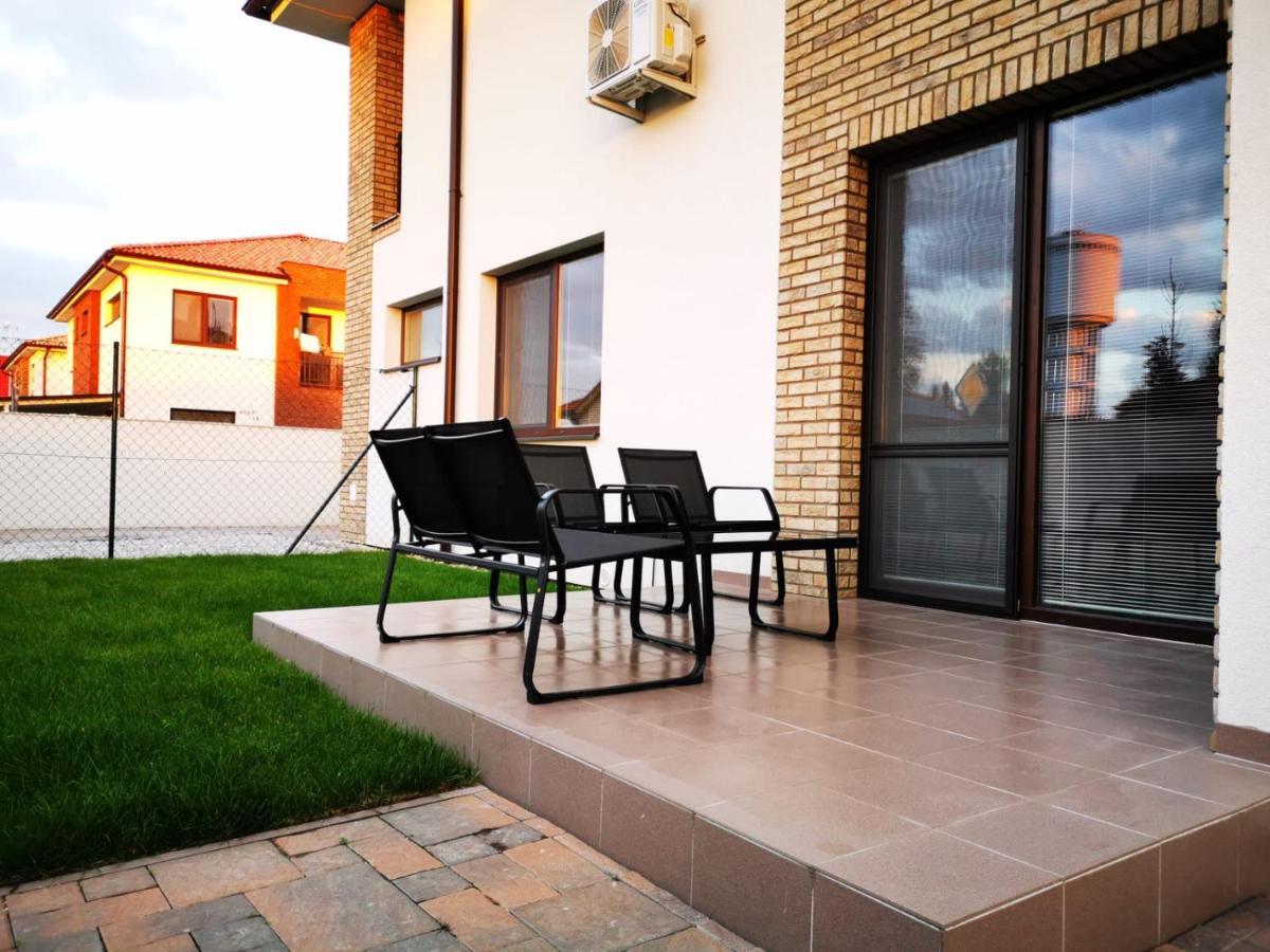 Relax And Sun Apartment Dunajska Streda Exterior photo